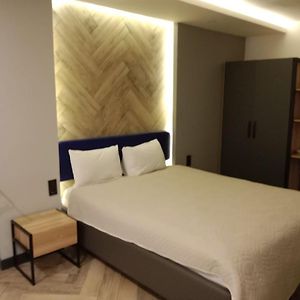 Meyde Boutique Suites